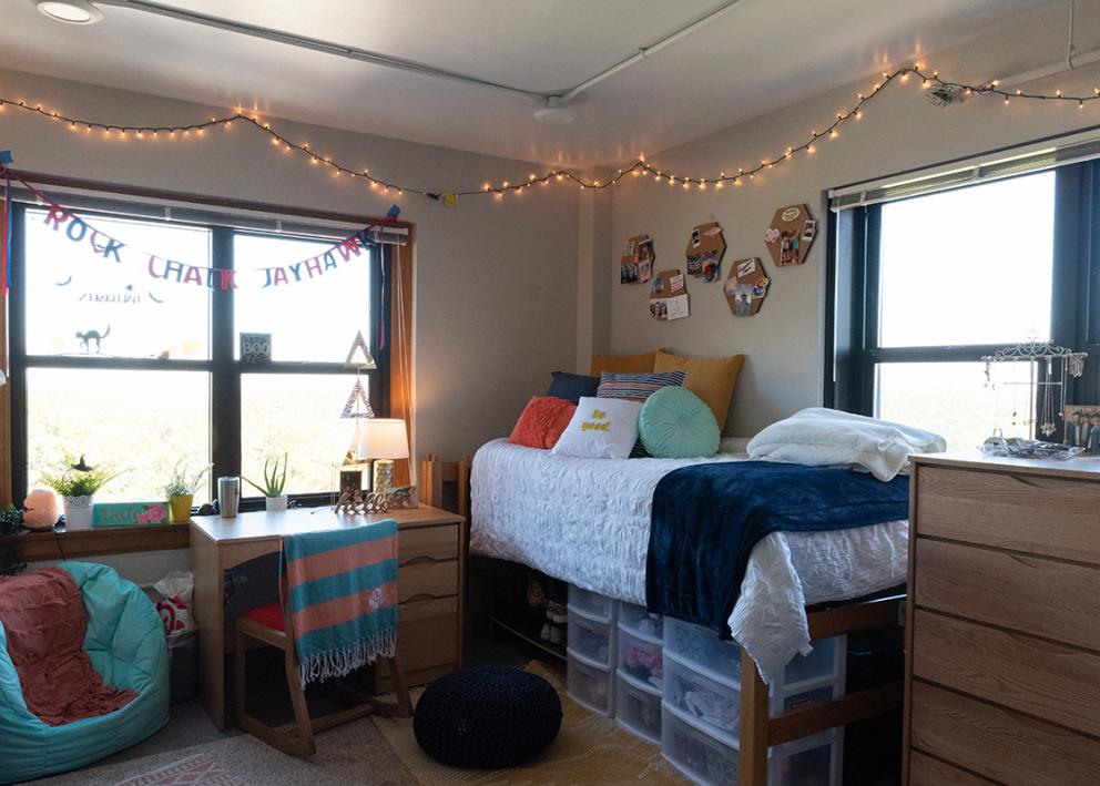 Corbin Hall Gallery | KU Student Housing