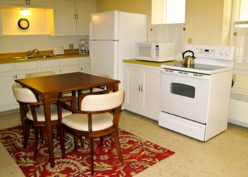 Full kitchen, Apartment 1